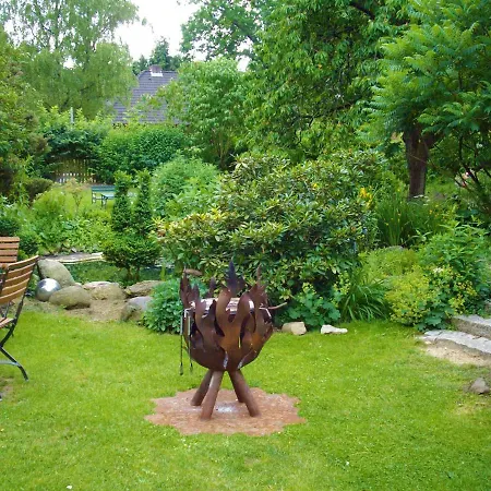 Spitzweg, - Lueneburger Heide * Garlstorf